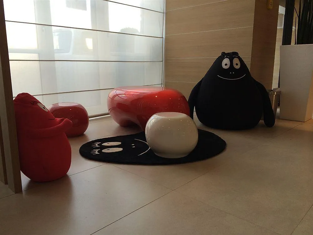 **** מלון Saint-Gilles Novotel Brussels Centre Midi בלגיה